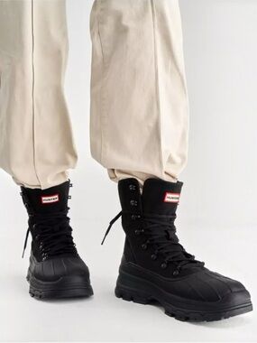 NEW Hunter Explorer Desert Black Waterproof Boots MFS1000CNV.BLK Men Size 10 NWT